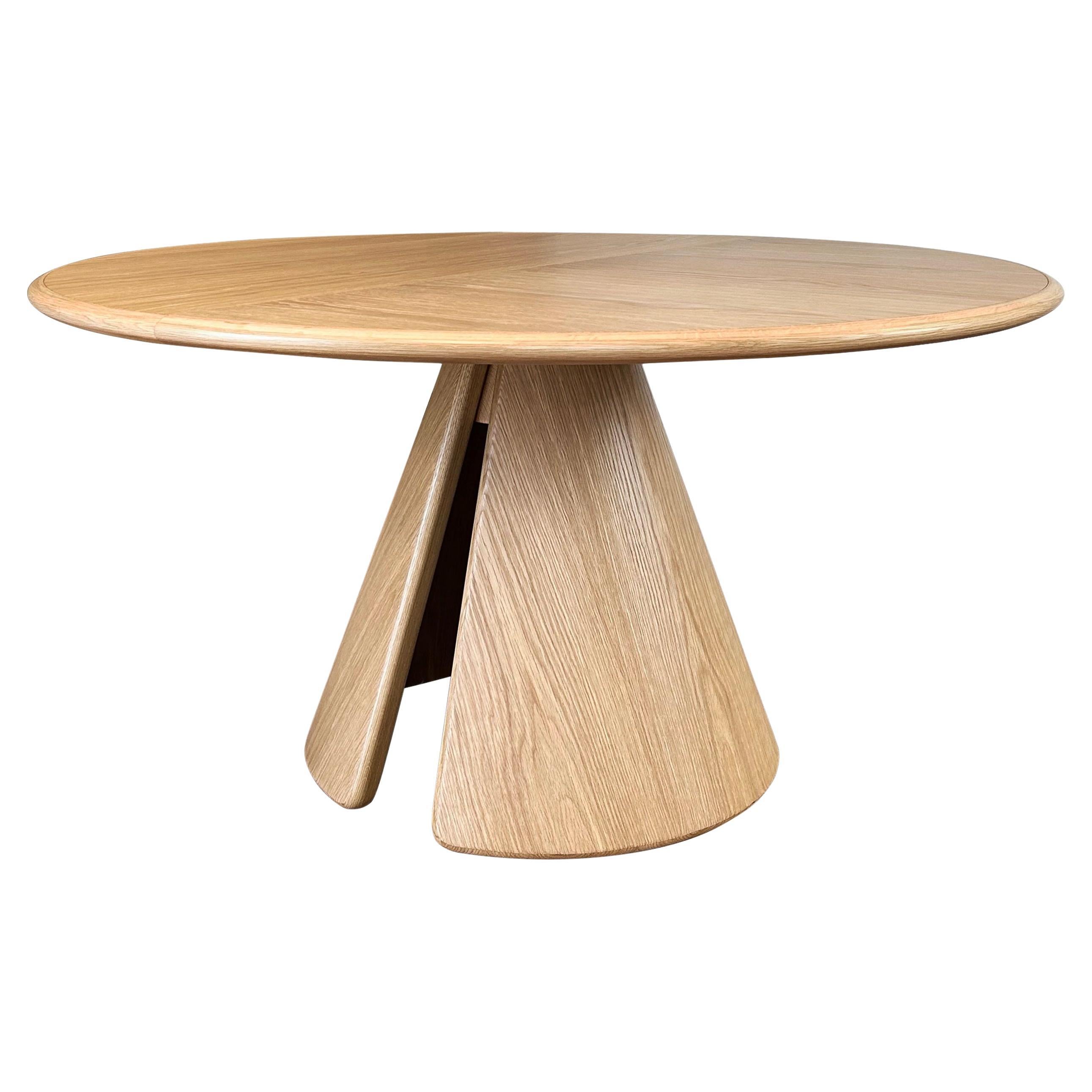 Sama Dining Table, Contemporary Sculptural Round Oak by Fulden Topaloglu
