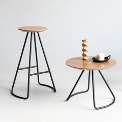 Sama High Stool, Contemporary Modern Minimalist Natural Oak & Black Metal (tabouret haut)