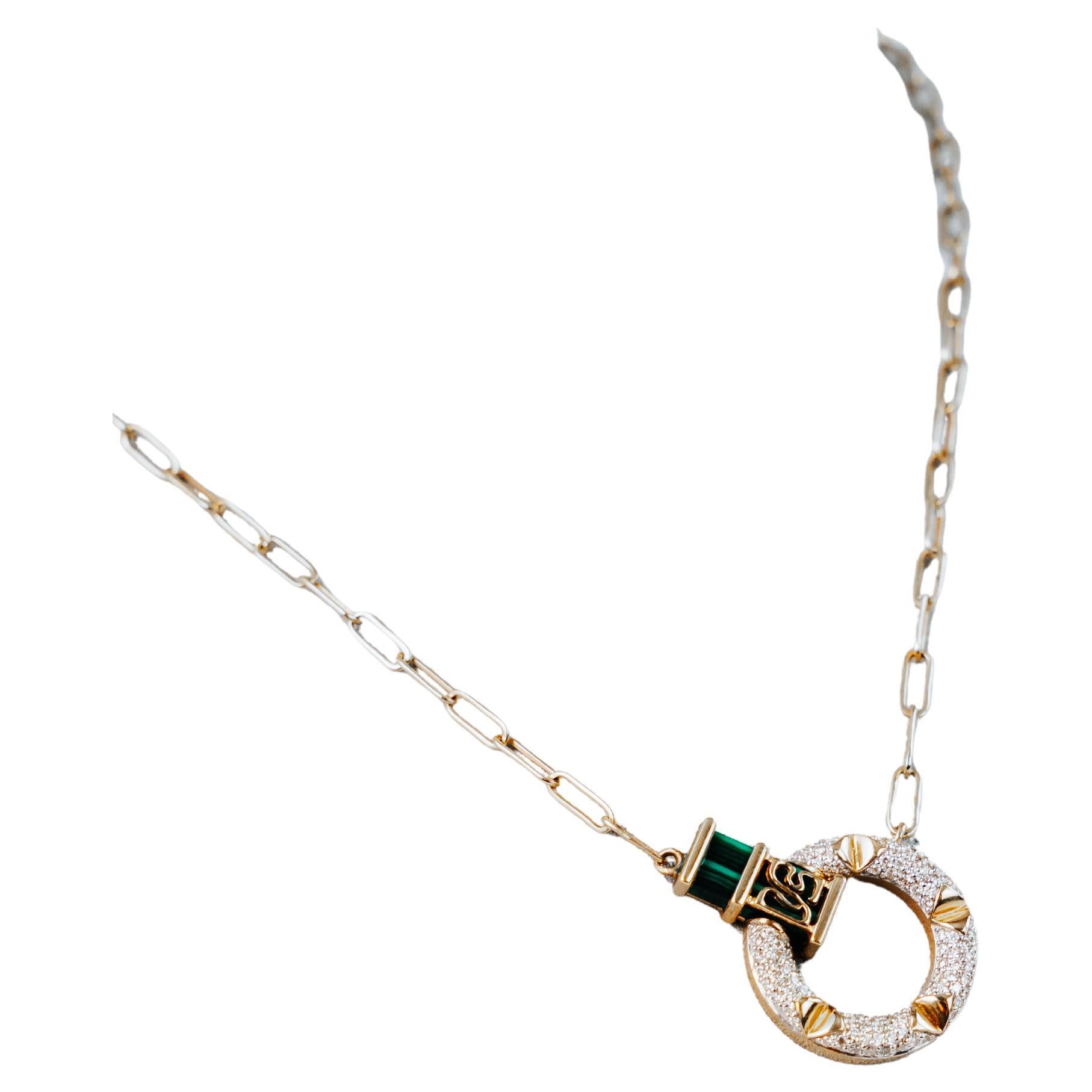 SĀMAÁ Diamonds - Collier Halo Menthe - Collier pendentif en malachite et diamant en vente