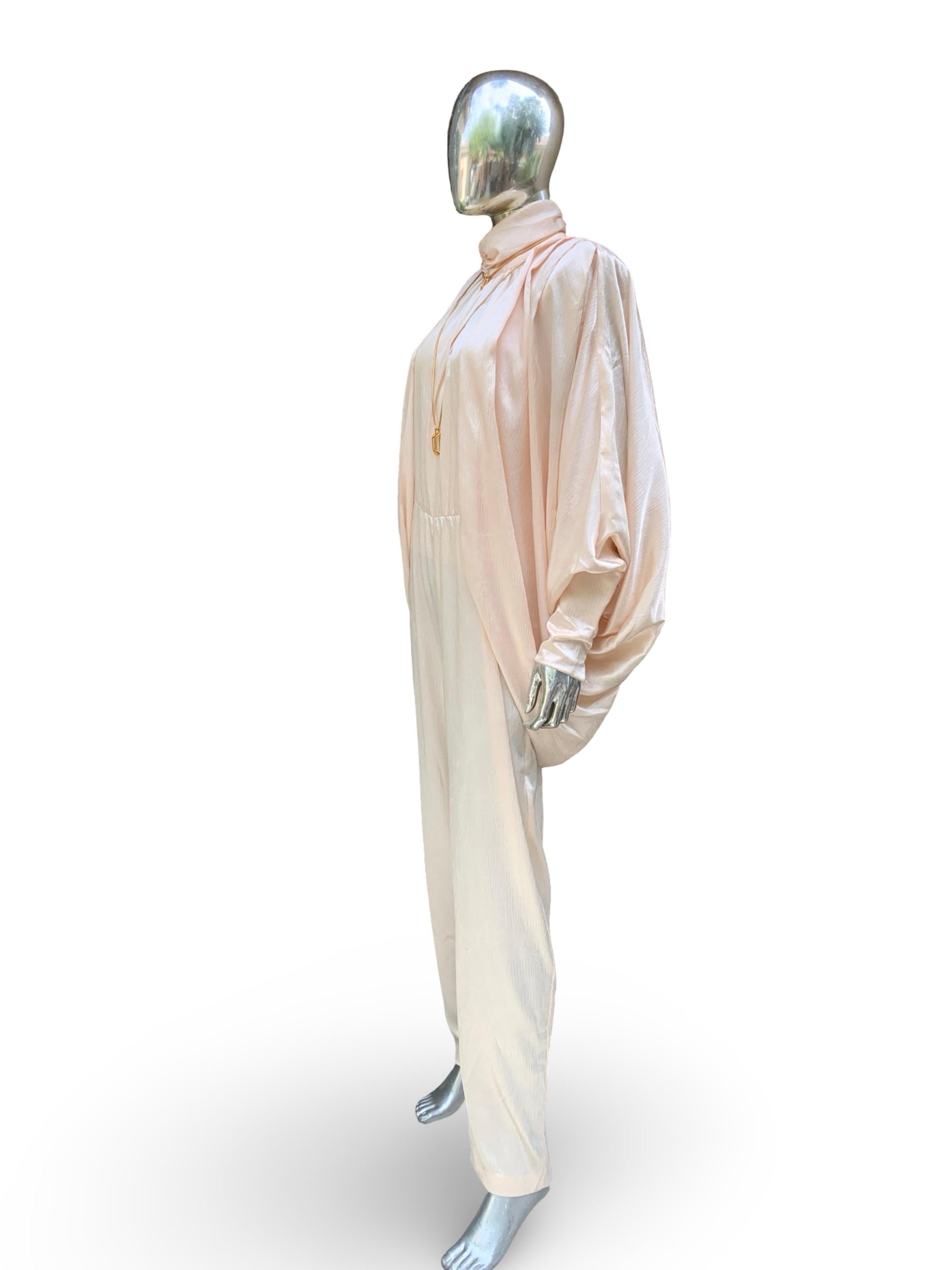 Samantha Schwarz Vintage Satin Jumpsuit & Drapierte Jacke Cocktail Chic Set Größe 10 im Angebot 12