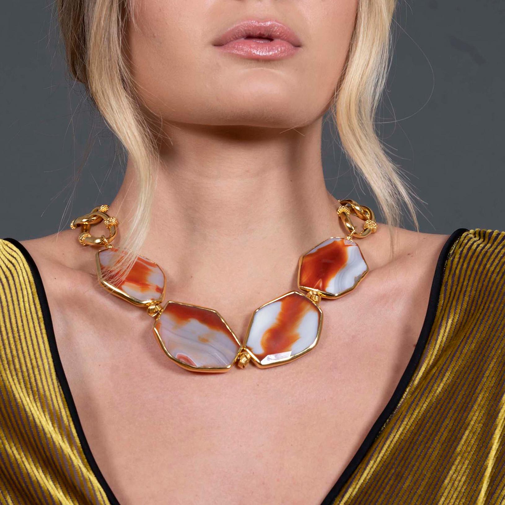 Samantha Siu NY collana reversibile in argento e vermeil 18k con agata rossa in vendita 1