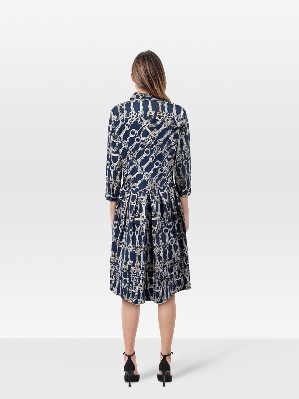 CONDITION is Very good. Minimal wear to the dress is evident. Discolouration on the left shoulder. Plucks to the weave on the centre front right placket on this used Samantha Sung designer resale item. Discolouration may need gentle hand wash