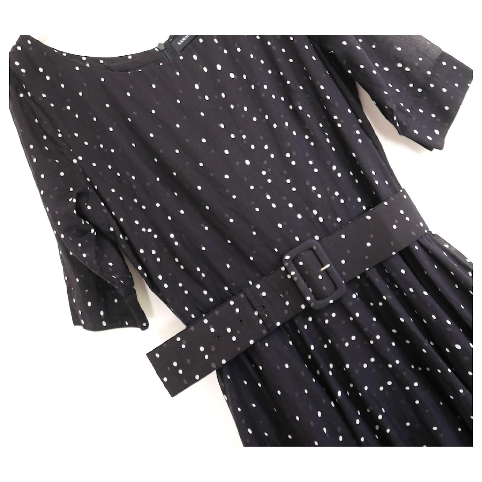 Utterly charming vintage inspired Samantha Sung Florance dress from Samantha Sung. Bought for $1075 and unworn. Made from two layers of ultra soft navy and white polka dot cotton Musola cotton with 3% spandex, It has a super flattering 1950s fit and