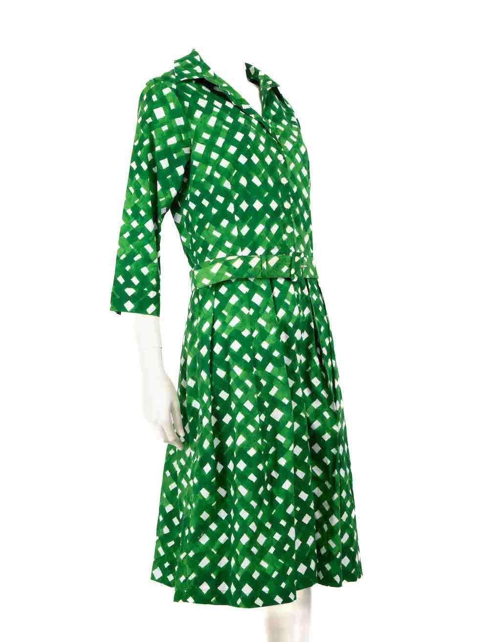 CONDITION is Very good. Hardly any visible wear to dress is evident on this used Samantha Sung designer resale item.
 
 
 
 Details
 
 
 Green
 
 Cotton
 
 Midi dress
 
 Gingham pattern
 
 Front button up closure
 
 V neckline
 
 Long sleeves
 
