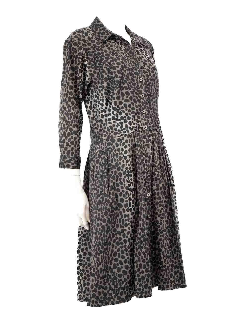 CONDITION is Very good. Minimal wear to dress is evident. Minimal wear to the back left with a blur to the print on this used Samantha Sung designer resale item.
 
 
 
 Details
 
 
 Grey
 
 Cotton
 
 Midi dress
 
 Animal print pattern
 
 V neckline
