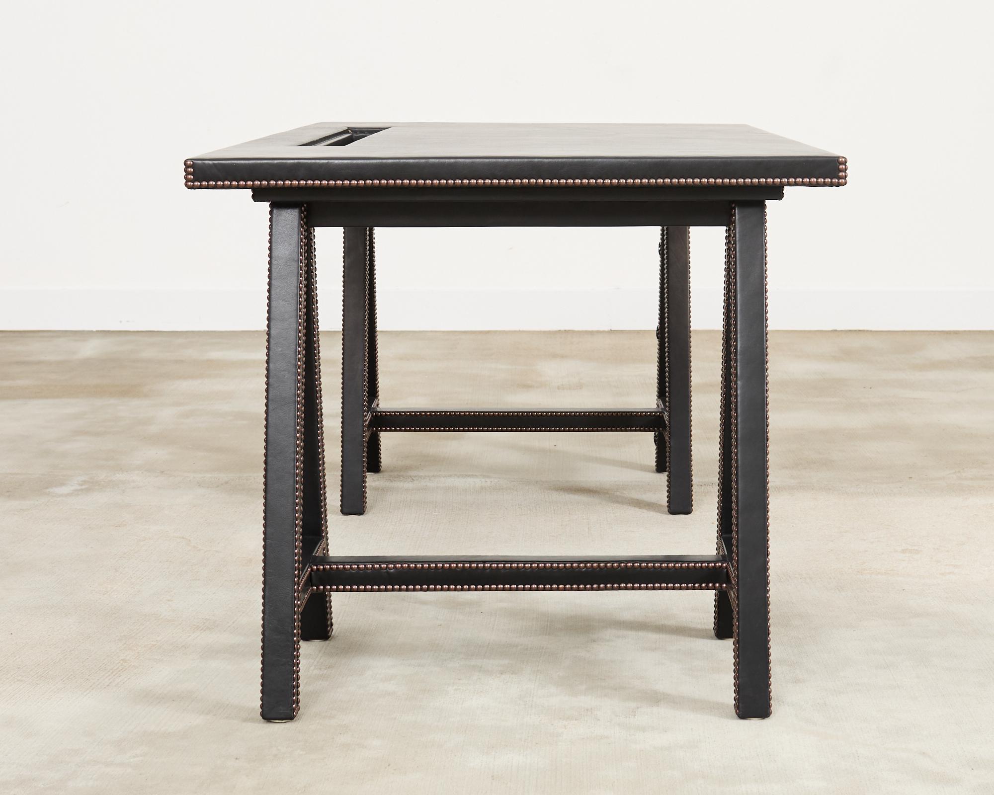 Samantha Todhunter Design Matilda Scrivania a cavalletto in pelle Campaigner in vendita 2