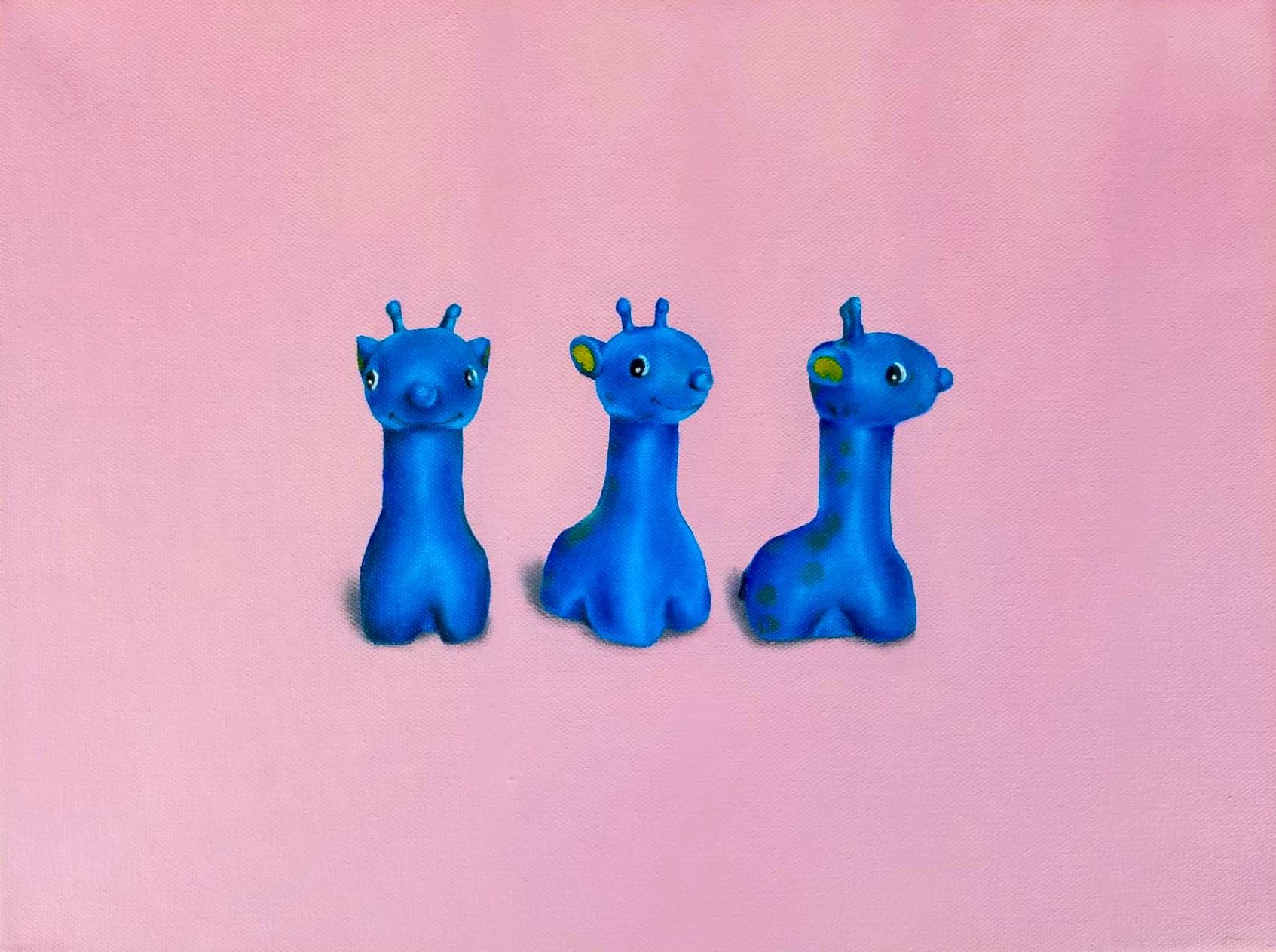 Dieses Gemälde wurde durch das allererste Spielzeug der Künstlerin inspiriert, eine kleine blaue Giraffe, die sie als einjähriges Baby bekam. Es ist etwas, das sie ihr ganzes Leben lang begleitet hat, und obwohl es leblos ist, entsteht durch die