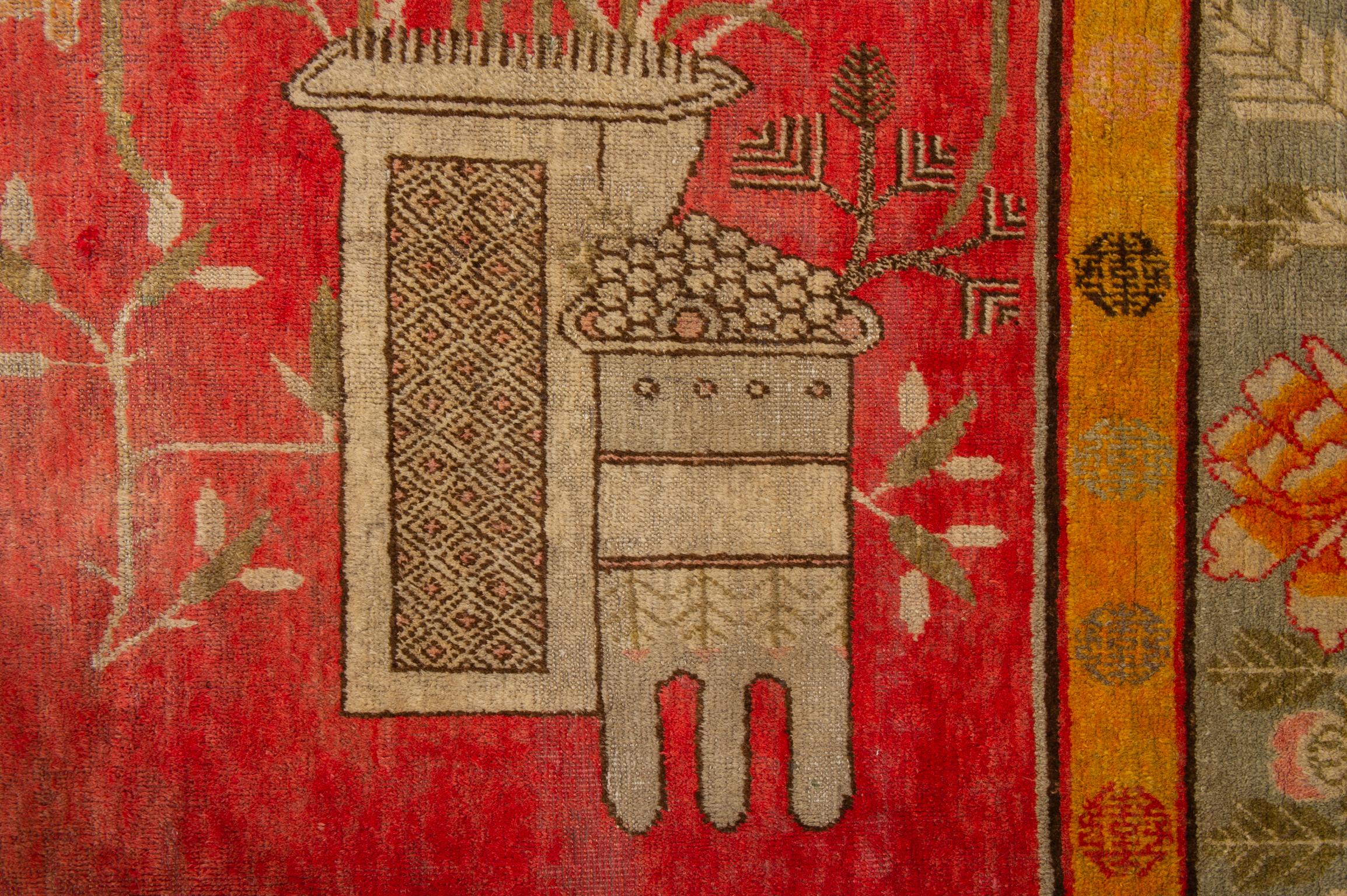 Samarkanda- oder Khotan-Gemäldeteppich in Großformat (Handgeknüpft) im Angebot
