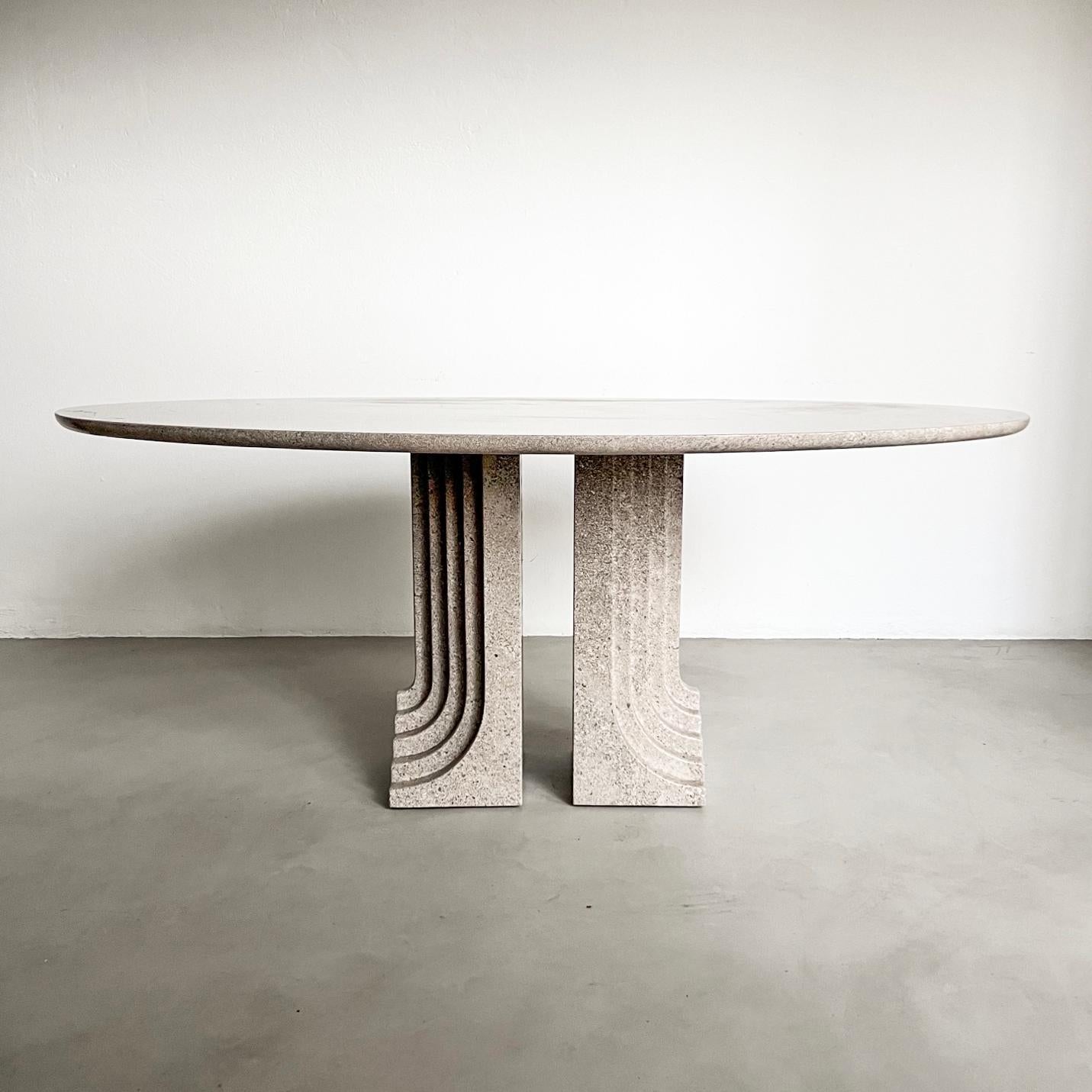 Mid-Century Modern Samo marble table by Carlo Scarpa for Gavina For Sale