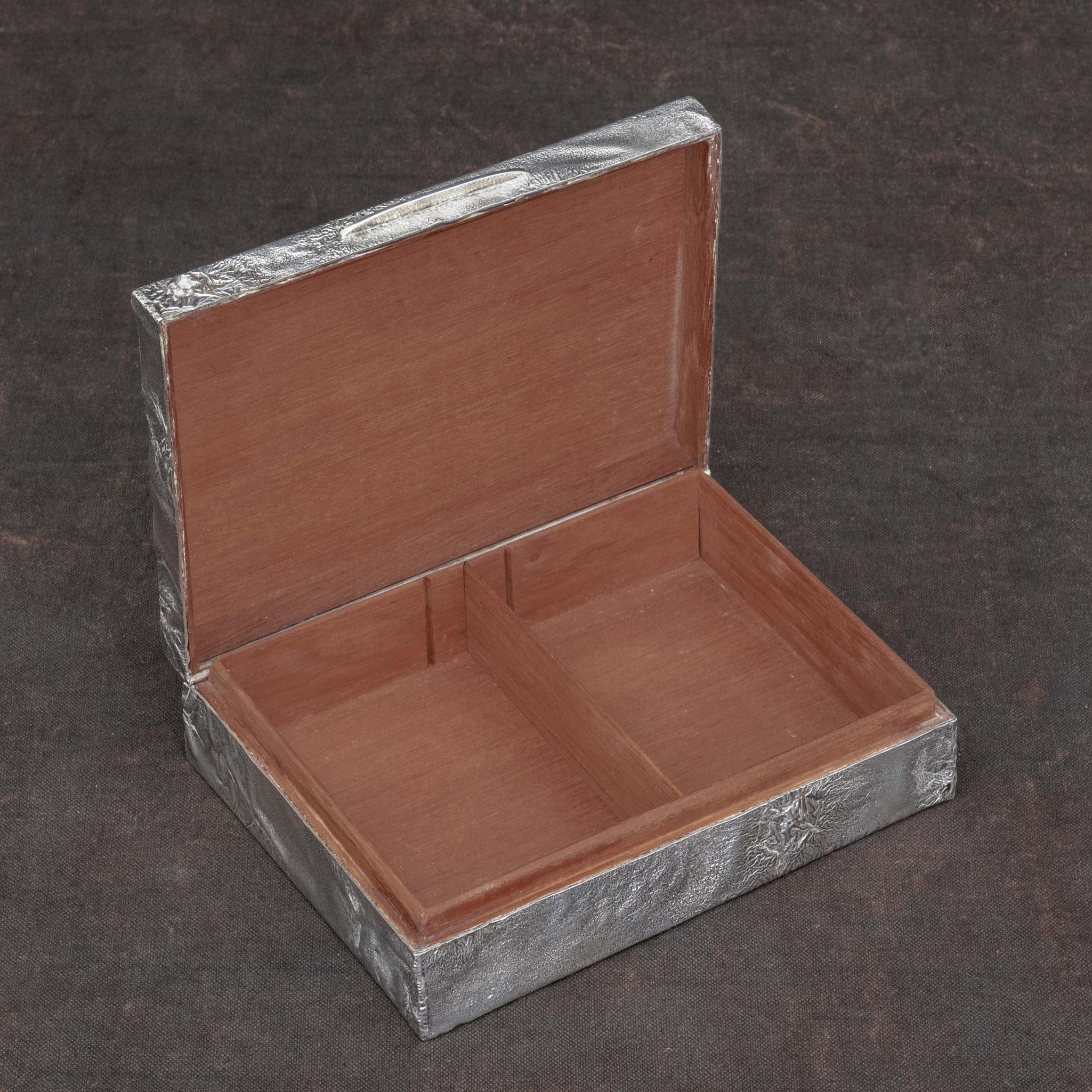 Samorodok Sterling Silver Cigarette Box, Hallmarked, London 1966. 1