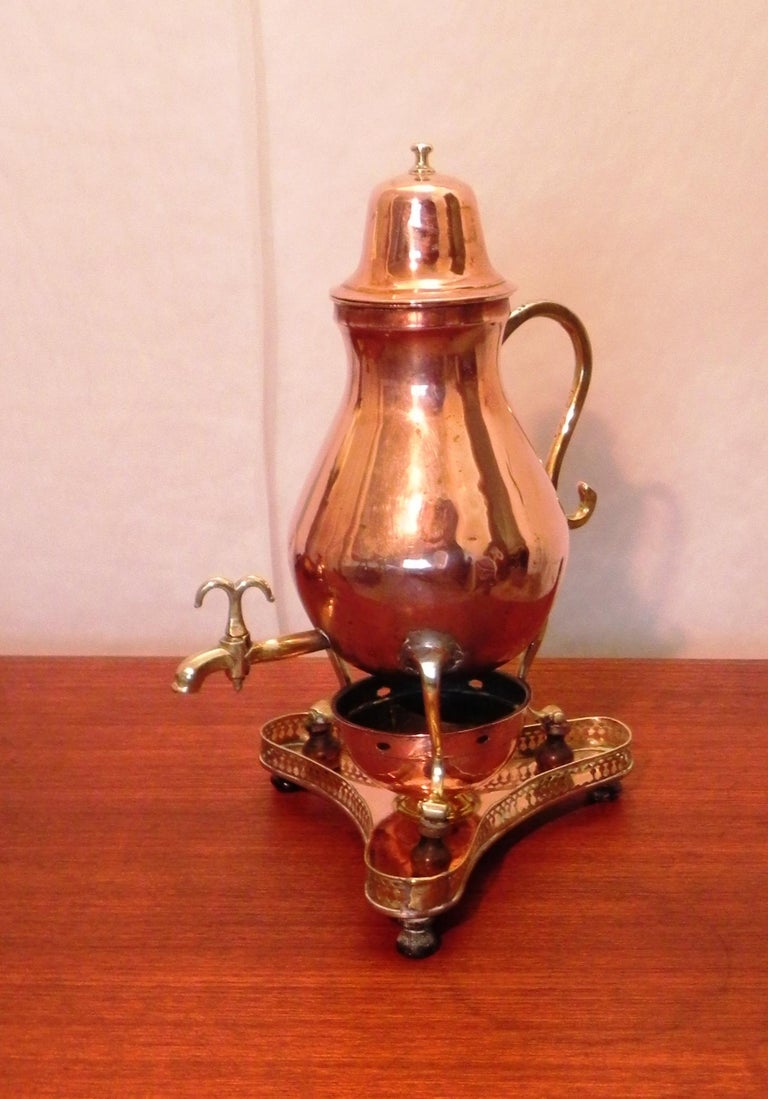 Libro In Piedi 3D Con Copertina Gialla Vuota | Foto Gratis - Foto 6