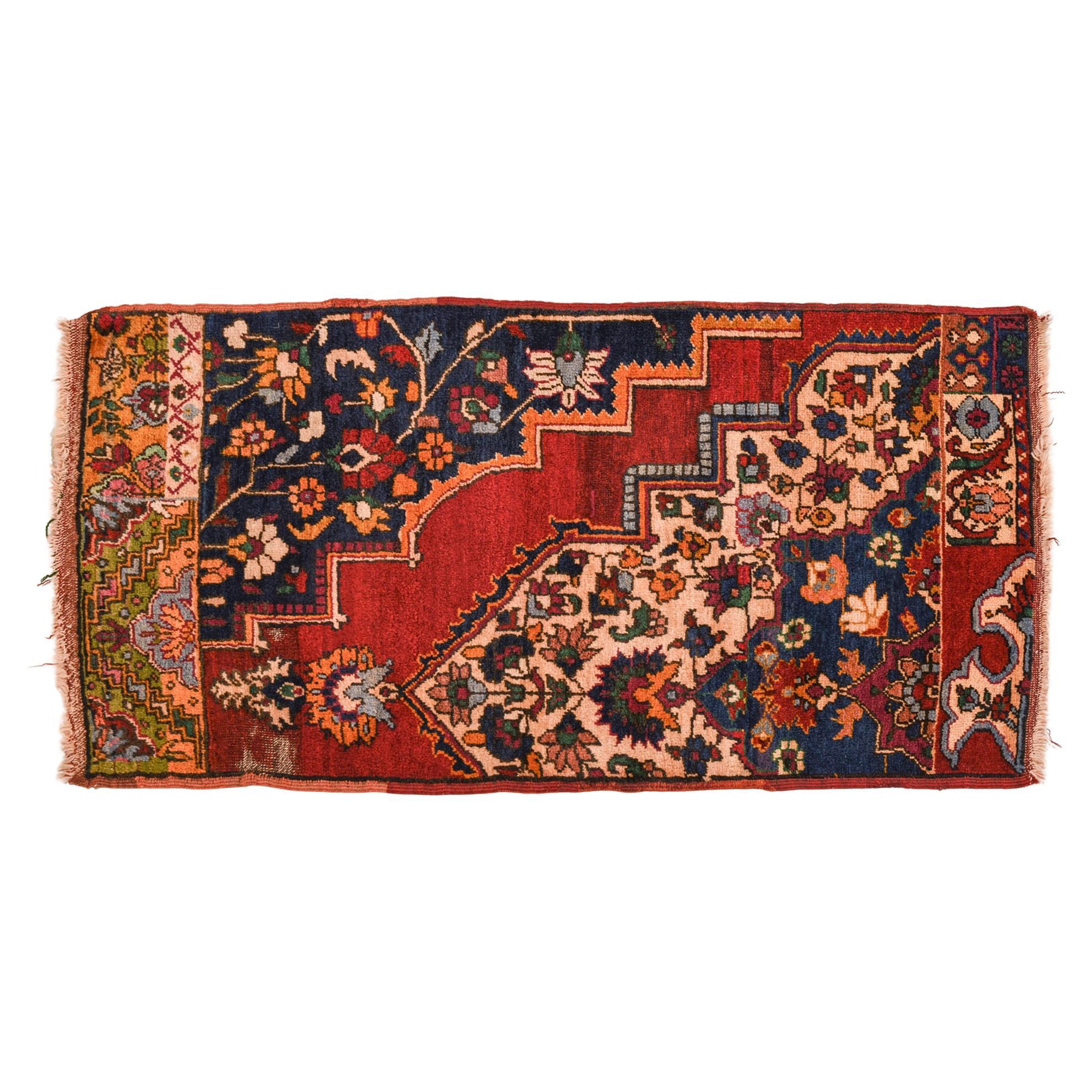 Sample of Rug "Vaghireh" for Collection