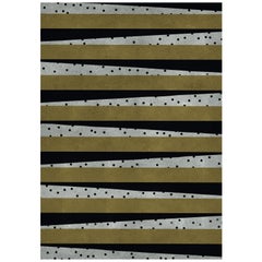 Sample of Waizen Black and Gold Area Rug in Hand-Tufted Wool and Botanical Silk Sample of Waizen Black and Gold Area Rug in Hand-Tufted Wool and Botanical Silk