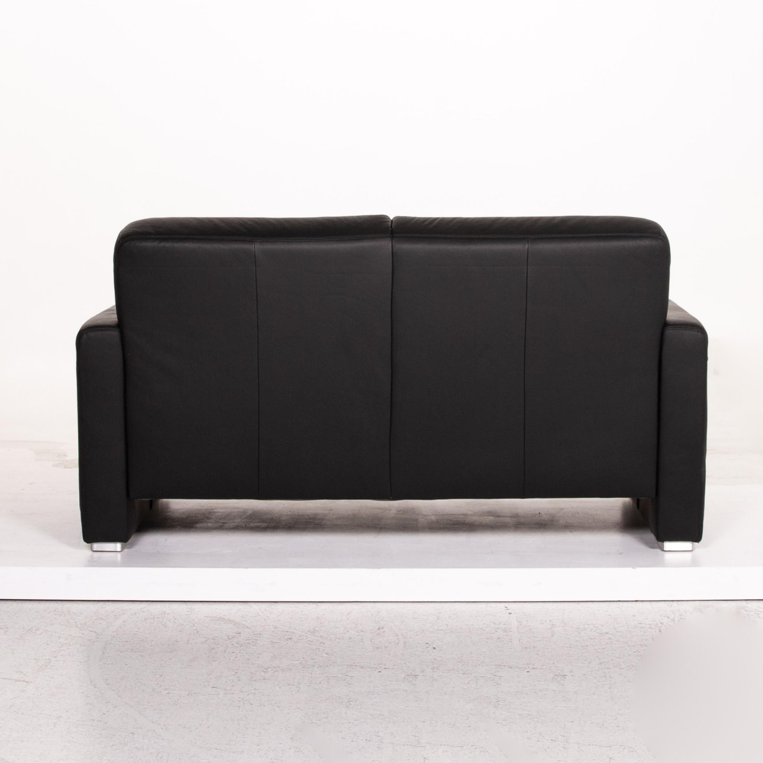 Sample Ring Leather Sofa Set Black 1 Three-Seat 1 Two-Seat Couch For Sale 6