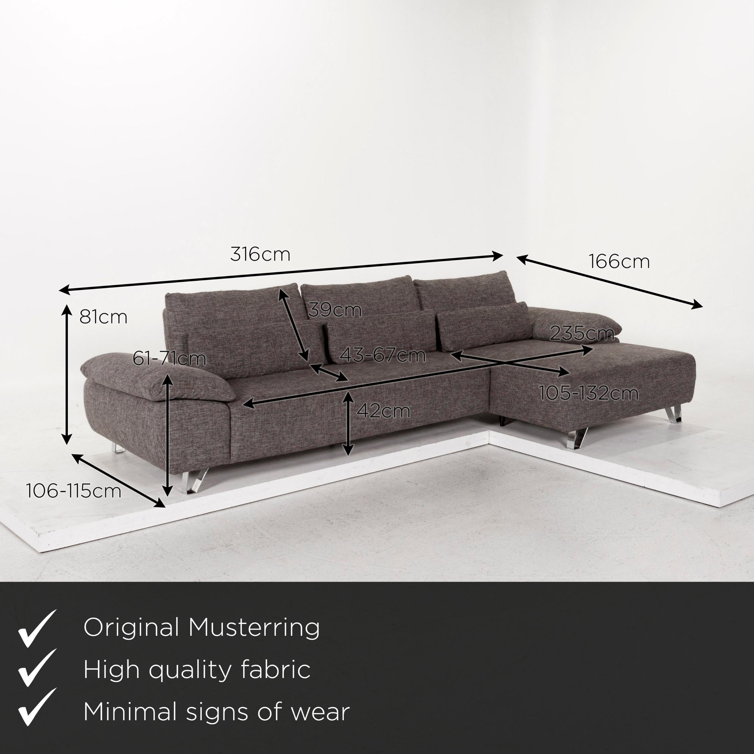 We present to you a sample ring MR 680 fabric corner sofa gray function couch.

Product measurements in centimeters:

Depth 106
Width 316
Height 81
Seat height 42
Rest height 61
Seat depth 43
Seat width 235
Back height 39.
 
  
 
    