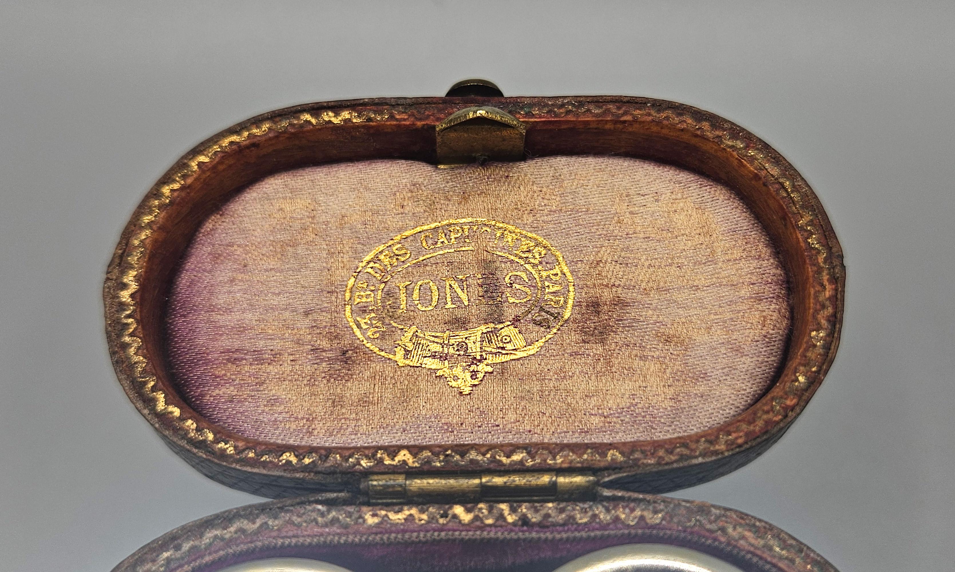 Vittoriano Sampsons Mordan Occhiali da opera in argento dorato Doppia bottiglia di profumo, astuccio, anni '70 del XIX secolo in vendita