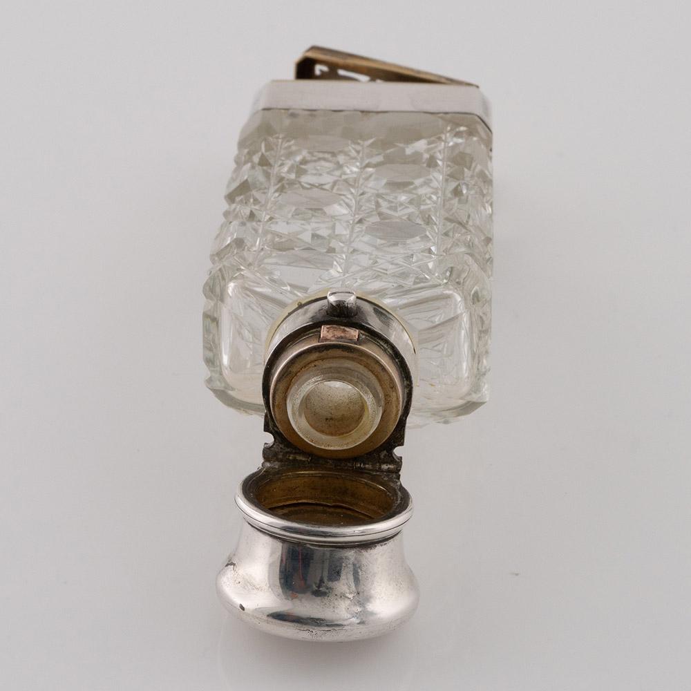 Sampson Mordan Silver Mounted Glass Scent Bottle Vinaigrette For Sale 5