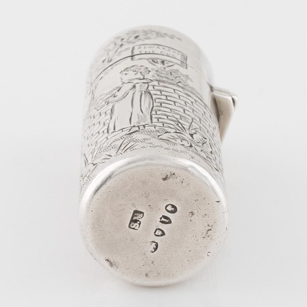 Sampson Mordan Silver Perfume Bottle London 1884 For Sale 4