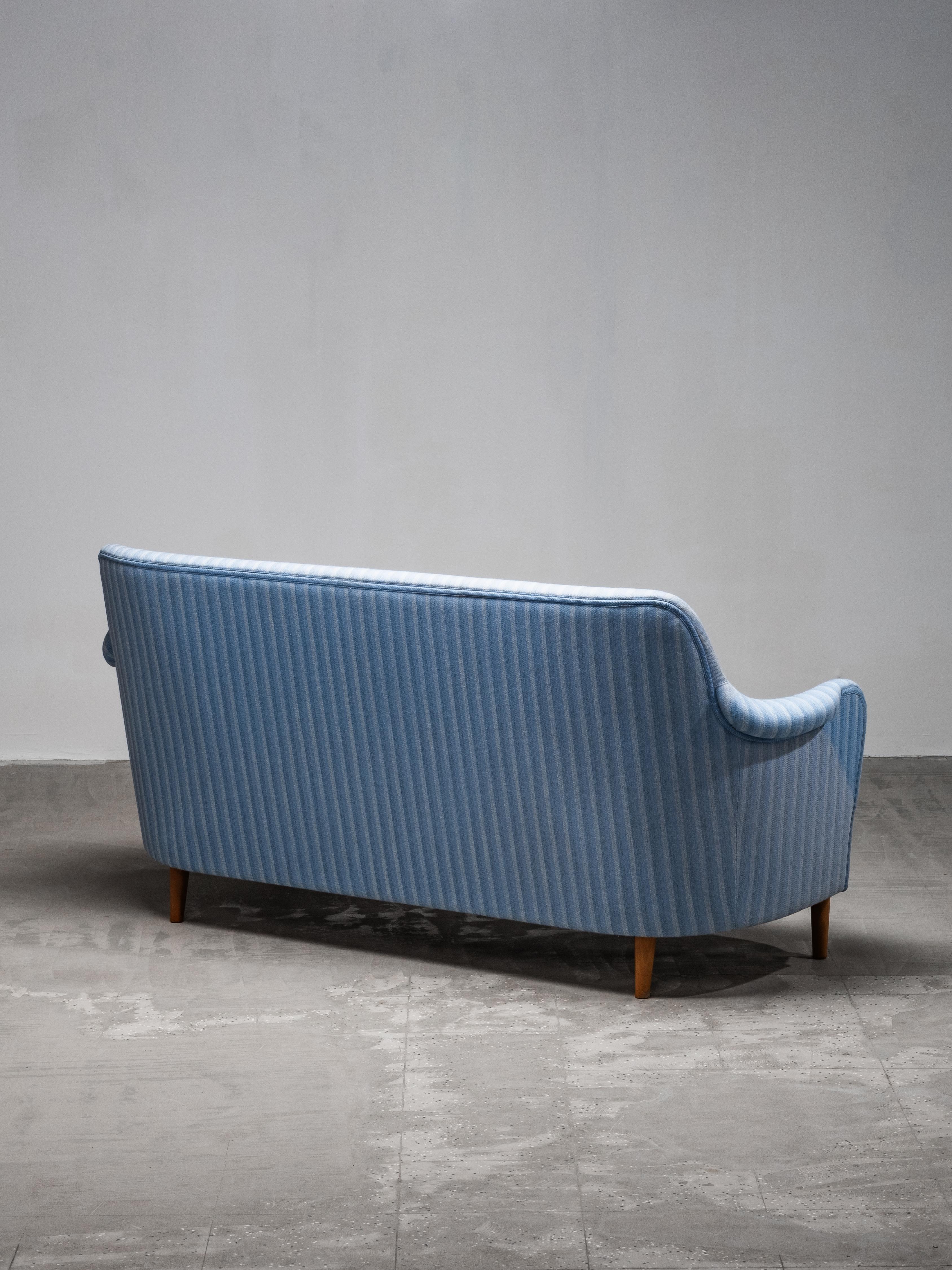 “Samsas” Sofa by Carl Malmsten for O.H. Sjögren, Sweden, 1960s For Sale 4