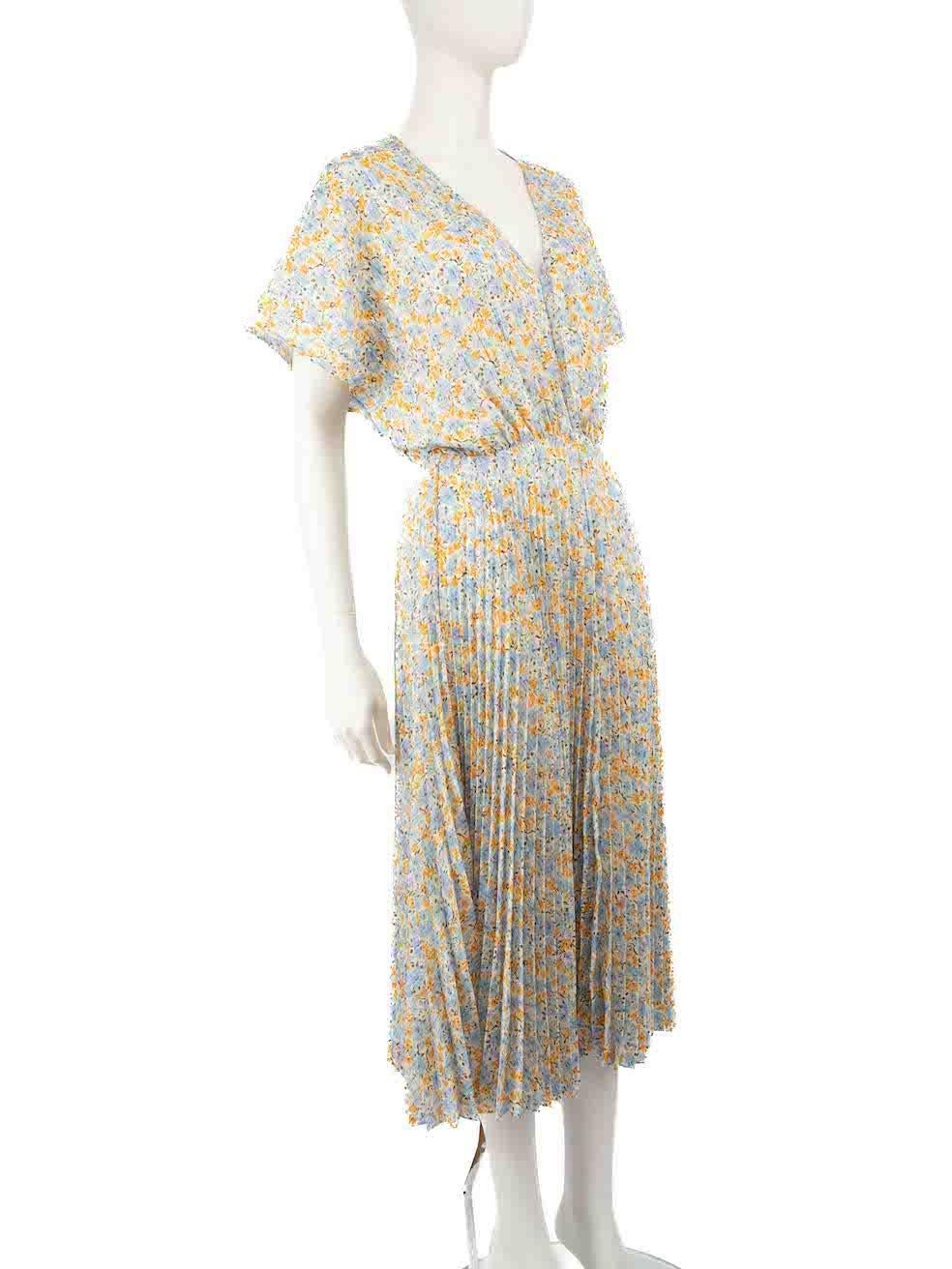 CONDITION is Very good. Hardly any visible wear to dress is evident on this used Samsøe Samsøe designer resale item. This item comes with detachable slip dress.
 
 
 
 Details
 
 
 Multicolour- blue, orange
 
 Polyester
 
 Dress
 
 Detachable slip