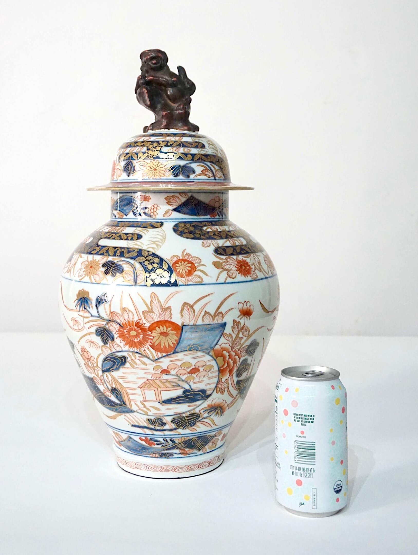 Jarra o jarrón con tapa de porcelana Imari Edo Samson, París, hacia 1880 en venta 5