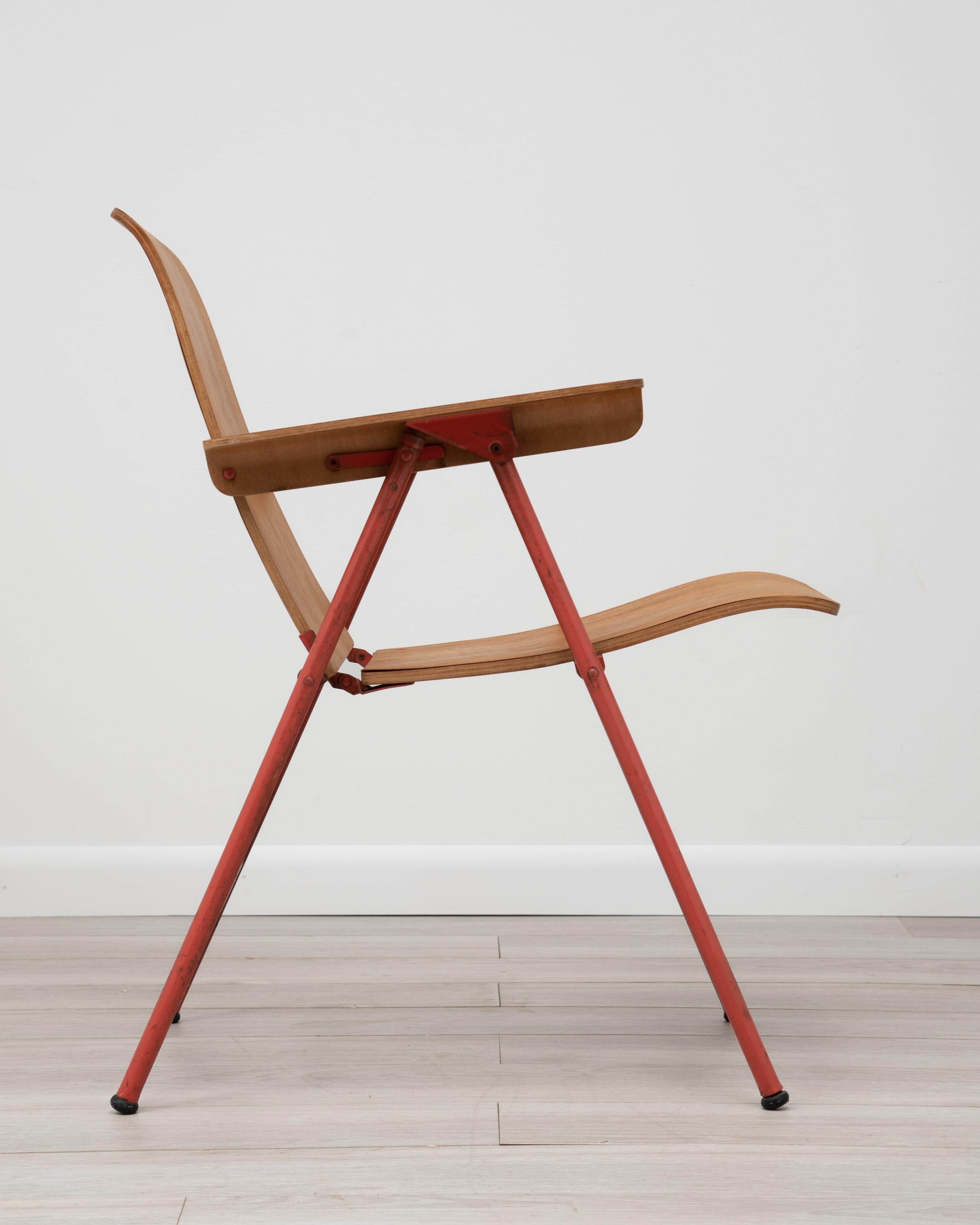 Mid-Century Modern Samson Folding Chair Russel Wright Shwayder Bros Inc. 1950s For Sale
