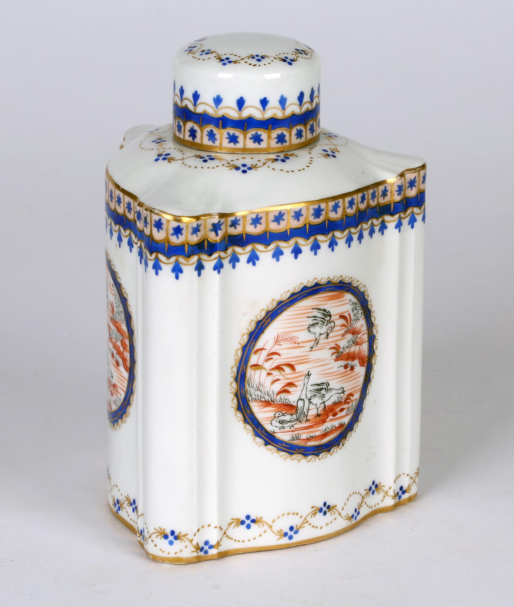 Samson French Porcelain Chinese Style Triangular Lidded Teacaddy For Sale 4