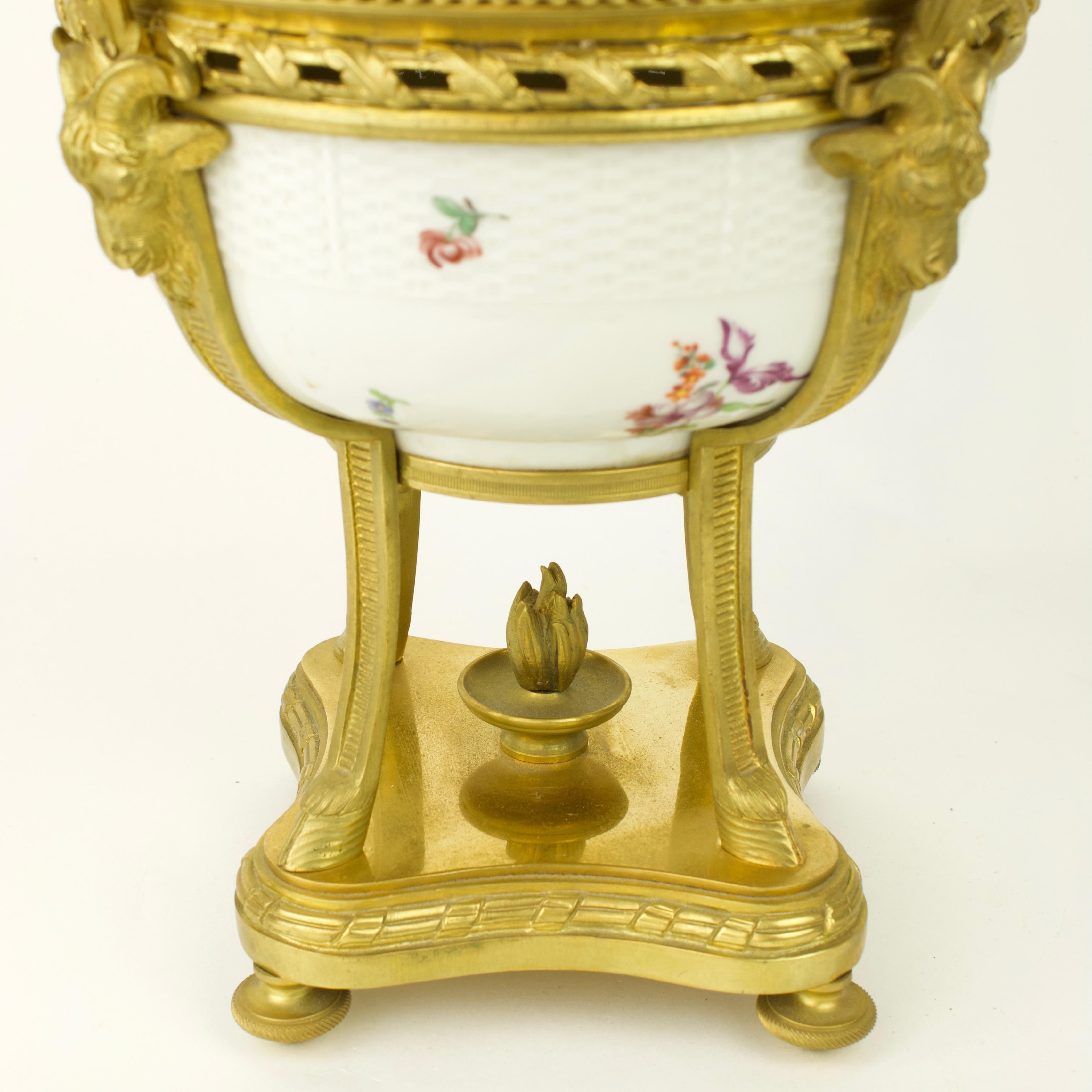 Gilt Samson Paris 19th Century Meissen Inspired Porcelain Bronze Mount Bowl and Cover For Sale