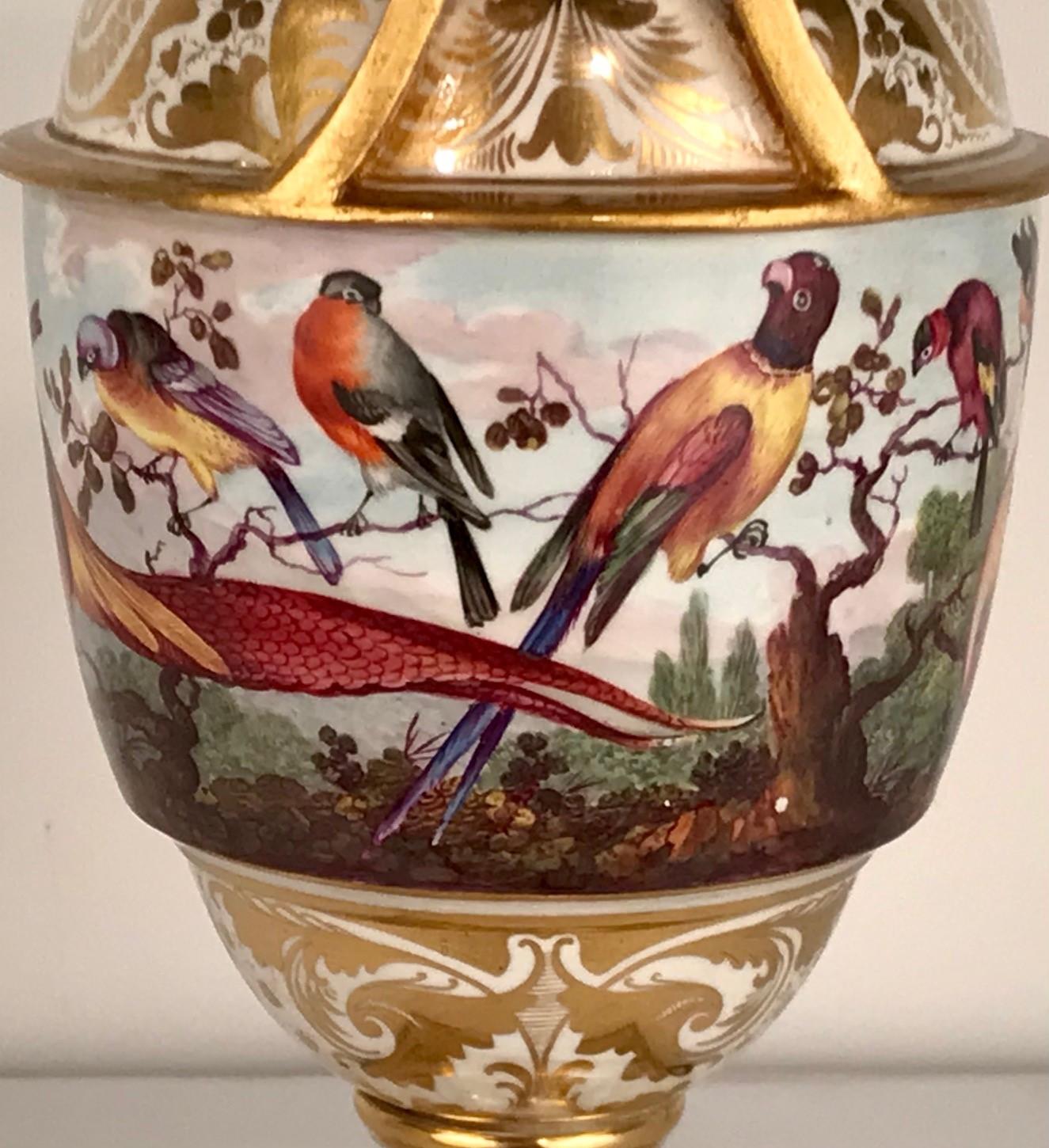 Ornithologische Vase aus Samson-Porzellan (Mittleres 19. Jahrhundert) im Angebot