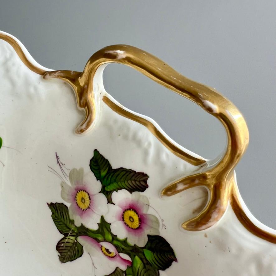 Samuel Alcock Fußkombi, geschmolzener Schnee, weiß mit Hundsrosen, um 1823 im Zustand „Gut“ im Angebot in London, GB