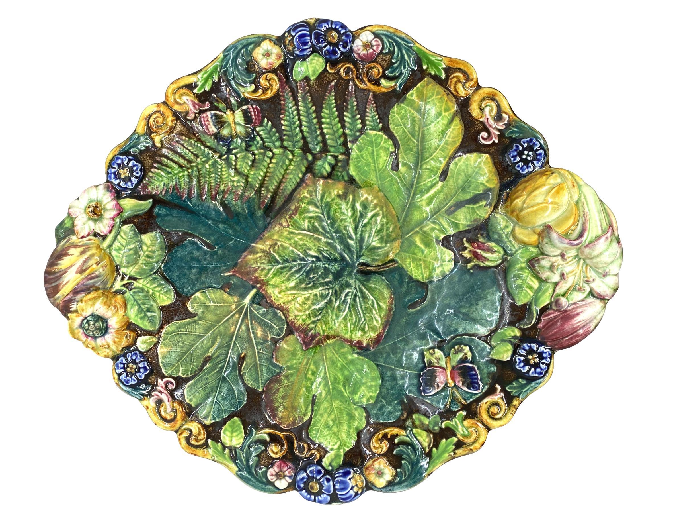 Samuel Alcock Majolica botanical large compote, English, circa 1875. This rare design is one of the most beautiful and sought after ever produced in majolica, a first-rate connoisseur example of the best English Majolica.
This design by Samuel