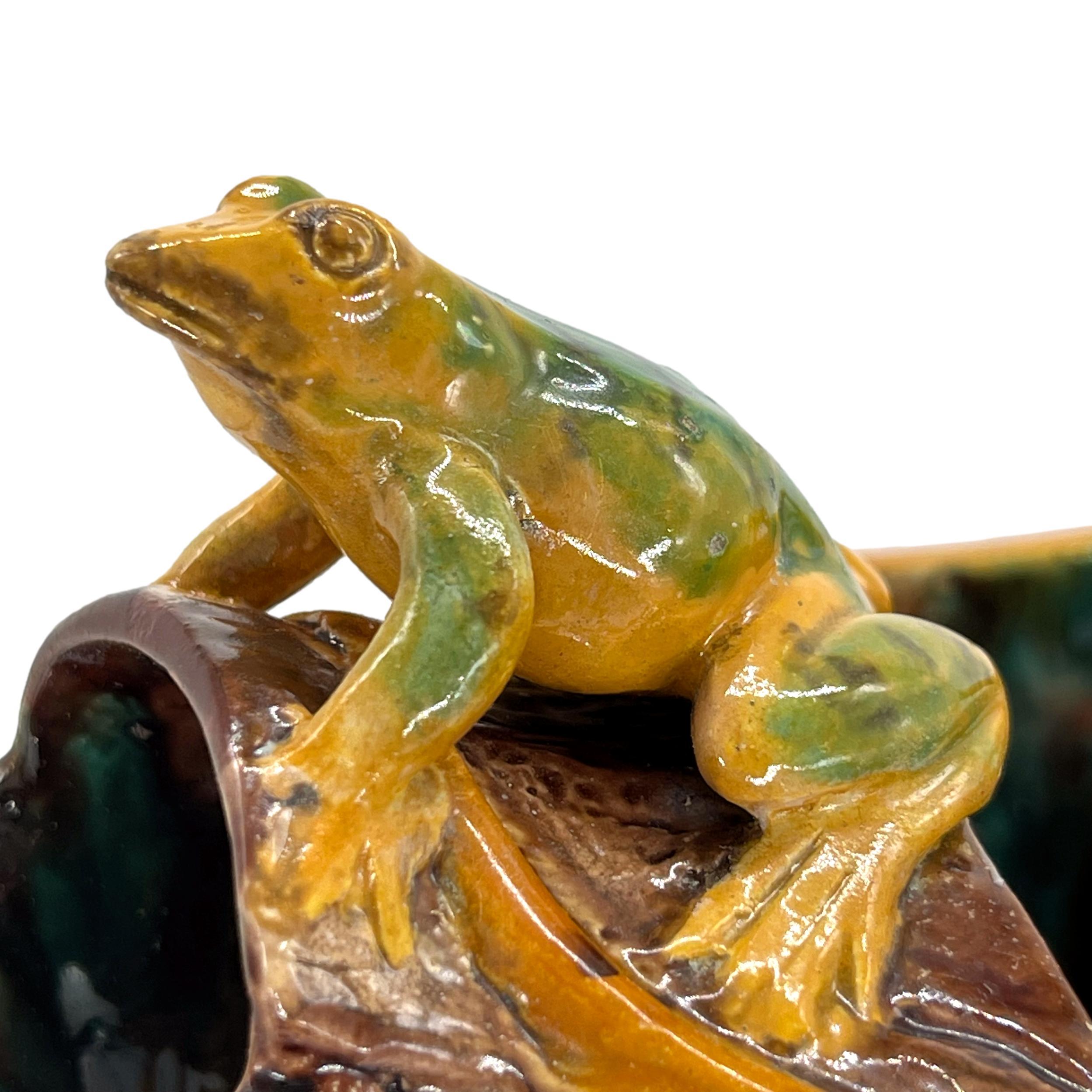 Samuel Alcock Majolica Large Ewer with Snake and Frog on Lip, English, ca. 1855 For Sale 7