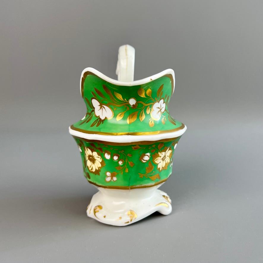 Néo-rococo Crémier Samuel Alcock, pot à lait, forme 