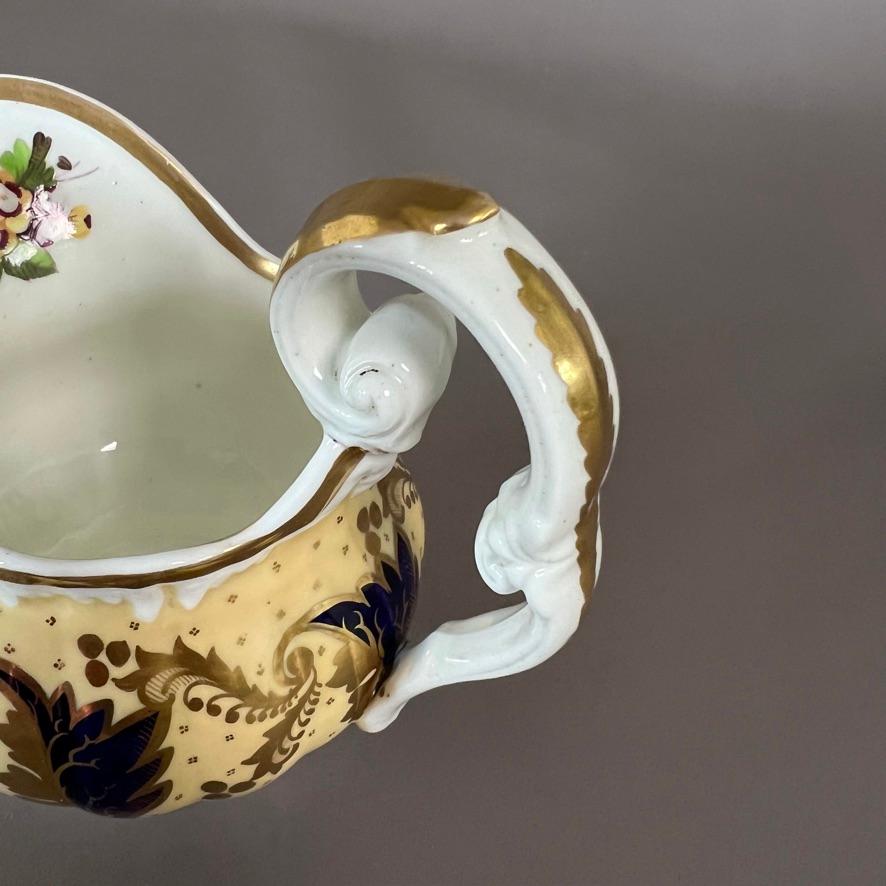 Pot à lait Samuel Alcock, jaune pâle, doré et fleurs, vers 1824 en vente 2