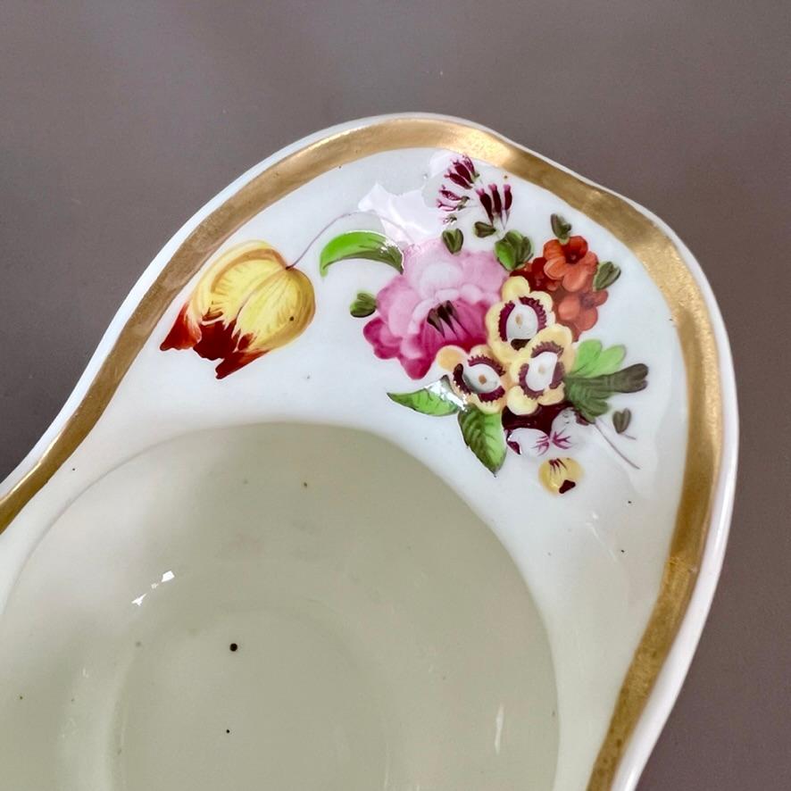 Peint à la main Pot à lait Samuel Alcock, jaune pâle, doré et fleurs, vers 1824 en vente