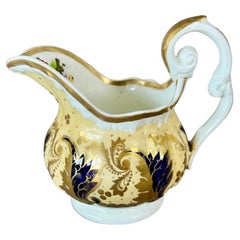 Caraffa da latte Samuel Alcock, giallo pallido, dorata e con fiori, 1824 ca.