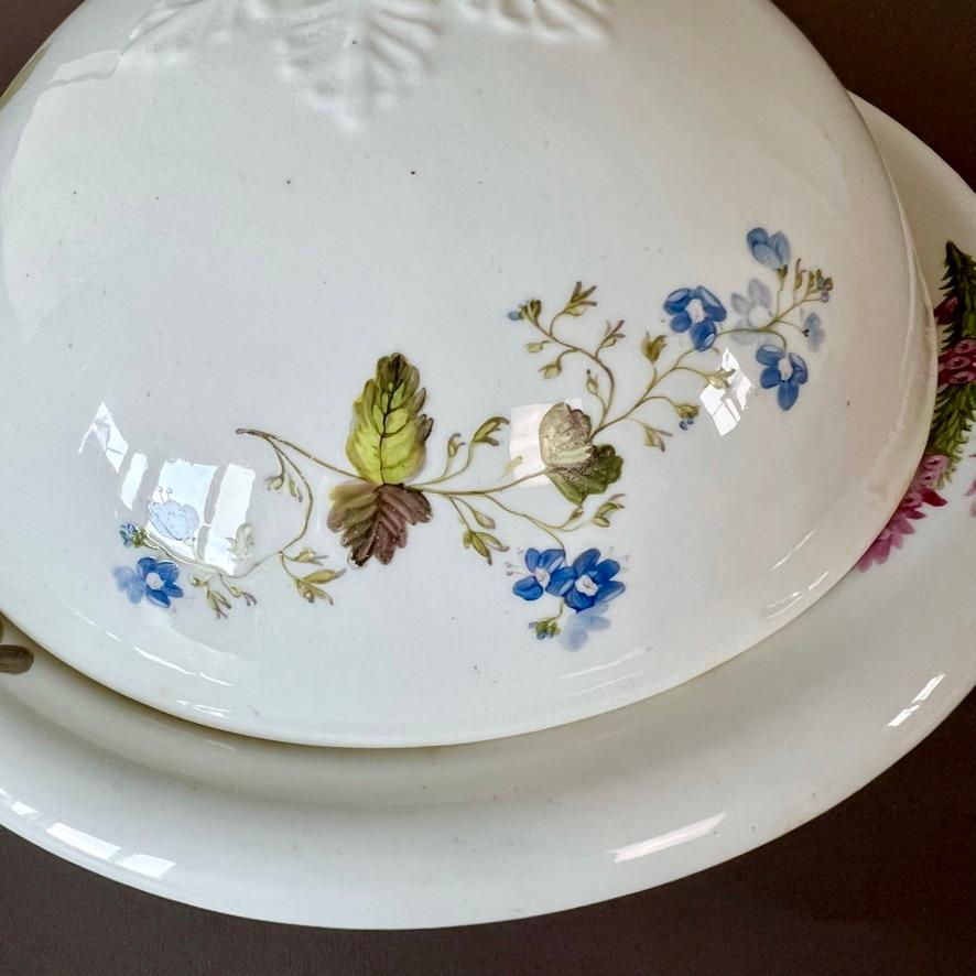 English Samuel Alcock Porcelain Muffin Dish, White, Flowers by William Pollard, ca 1826 For Sale