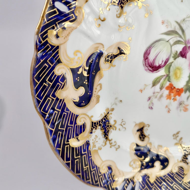 Samuel Alcock Porcelain Plate, Cobalt Blue, Flowers, Rococo Revival ca 1845 ‘1’ In Good Condition For Sale In London, GB