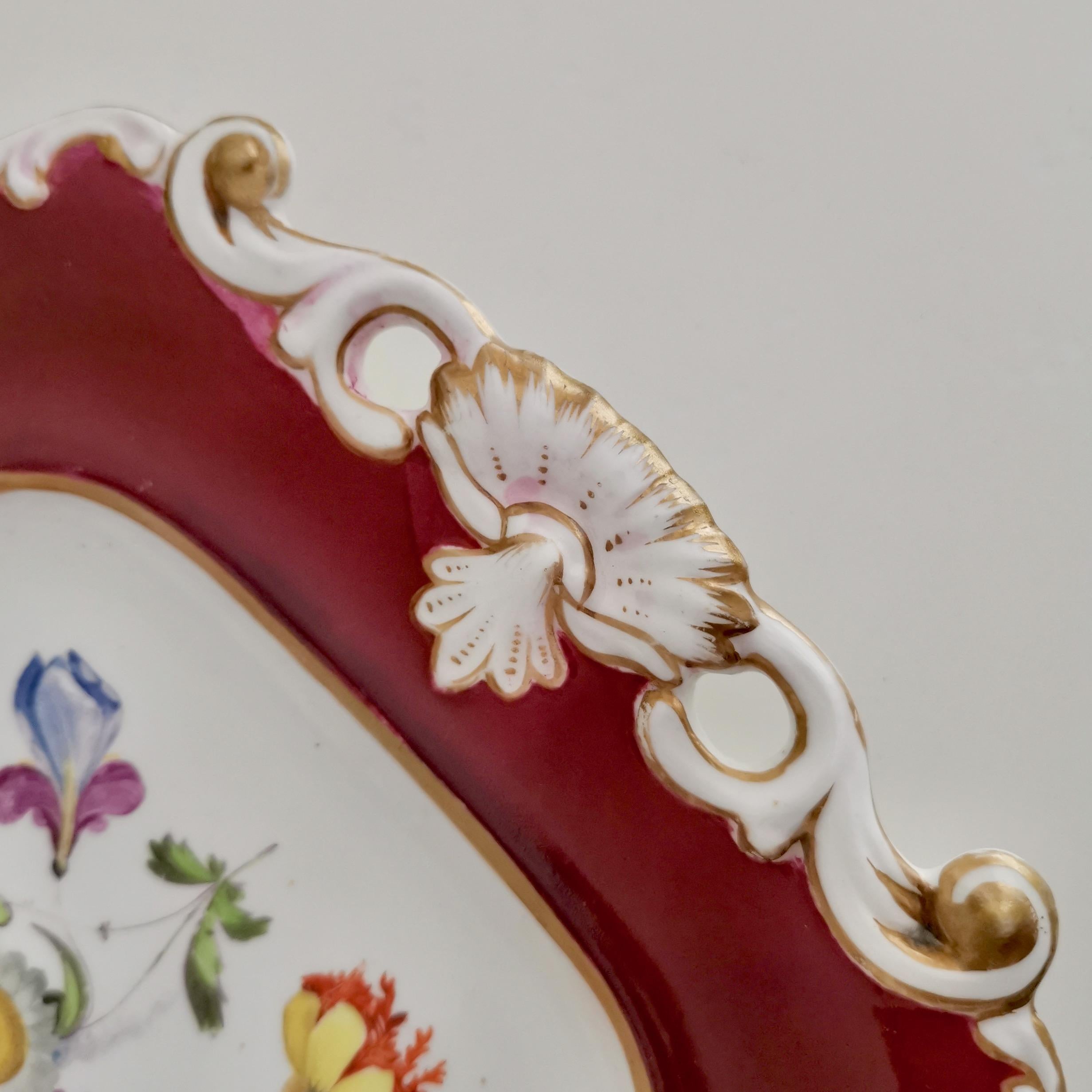 Hand-Painted Samuel Alcock Porcelain Plate, Maroon with Flowers, Regency, ca 1825 For Sale