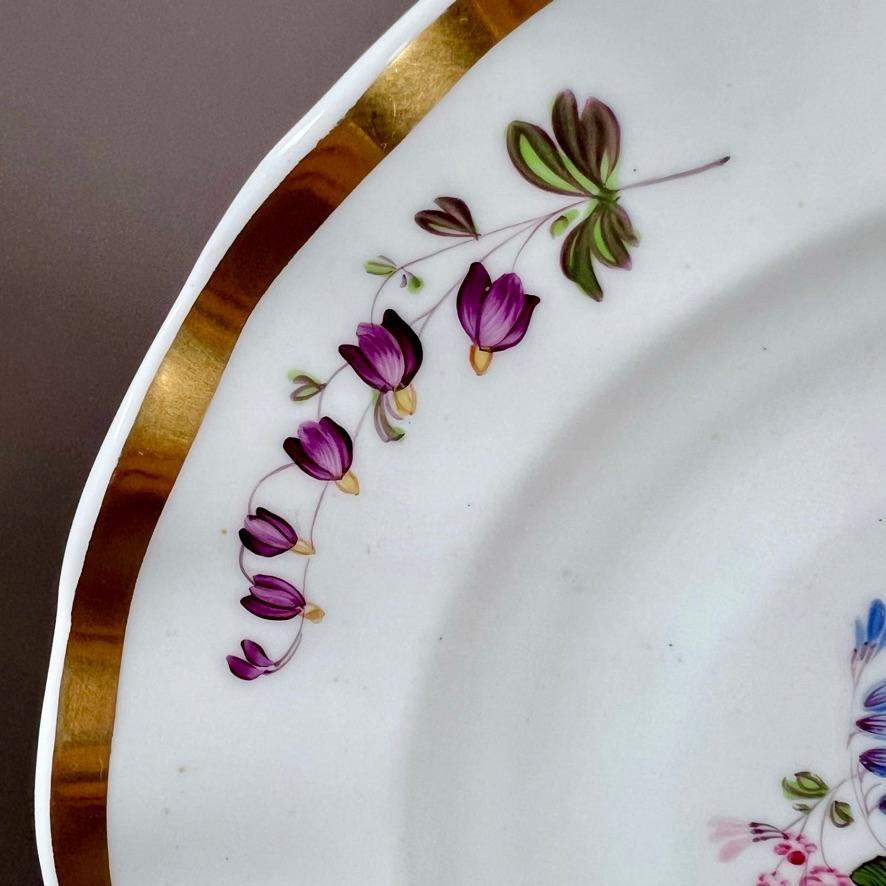Samuel Alcock Porcelain Plate, Wave Edge White with Flower Sprays, ca 1823 In Good Condition In London, GB