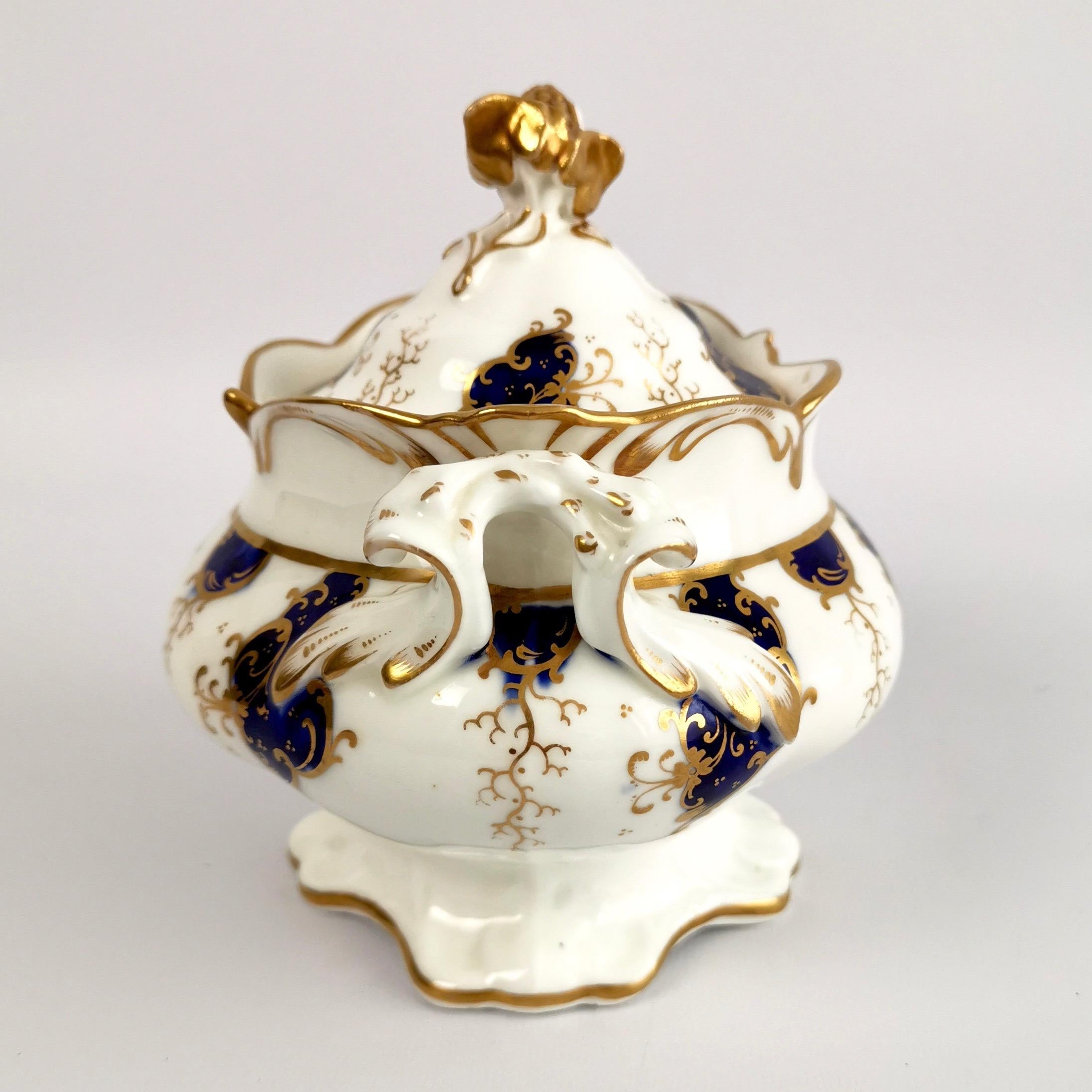 English Samuel Alcock Porcelain Sucrier, Cobalt Blue and Gilt, Rococo Revival circa 1840