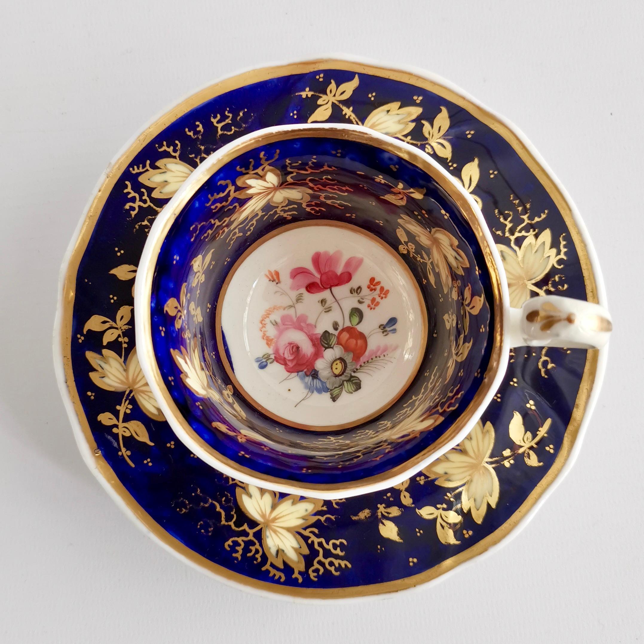 English Samuel Alcock Porcelain Teacup Trio, Cobalt Blue with Flowers, Regency ca 1820
