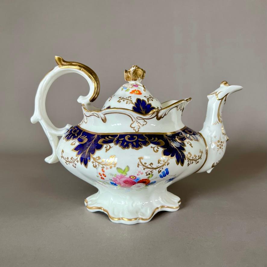 English Samuel Alcock Porcelain Teapot, Blue, Gilt and Flowers, Rococo Revival ca 1837 For Sale