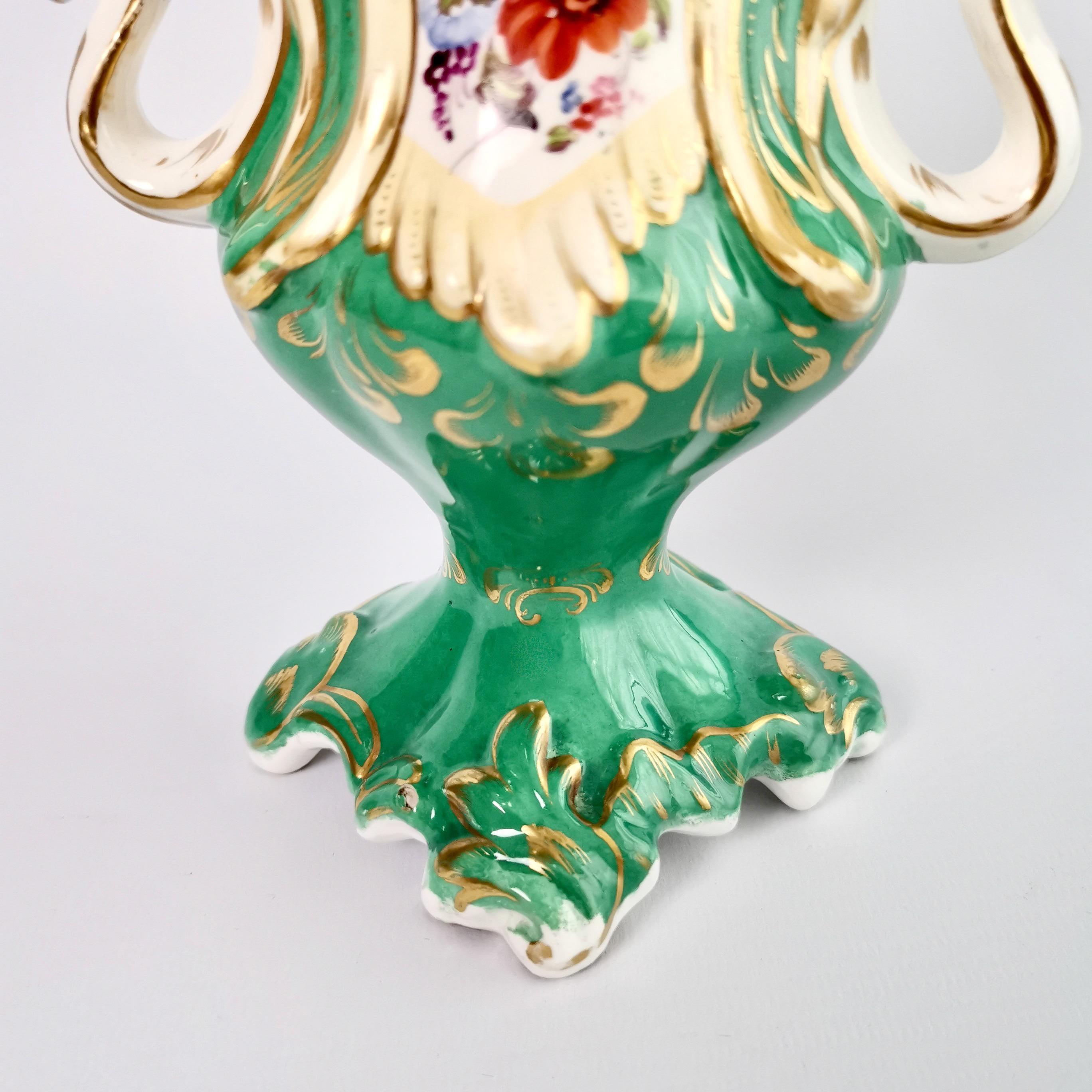 Samuel Alcock Porcelain Vase, Green with Swan Handles, Rococo Revival circa 1840 In Good Condition In London, GB