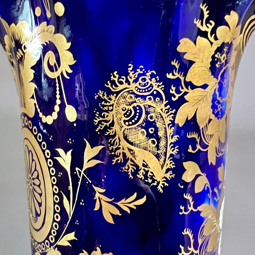Samuel Alcock Porcelain Wave-Edge Vase, Cobalt Blue, Gilt, Flowers, ca 1825 3
