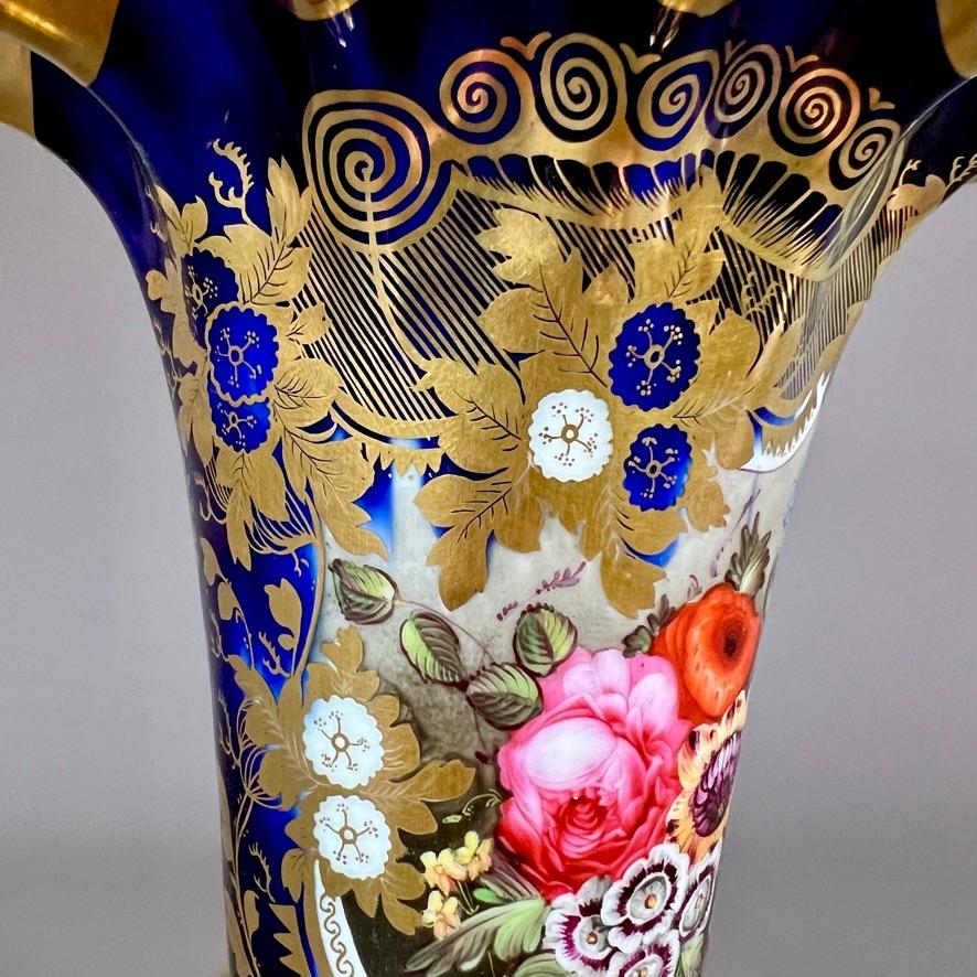 Samuel Alcock Porcelain Wave-Edge Vase, Cobalt Blue, Gilt, Flowers, ca 1825 4