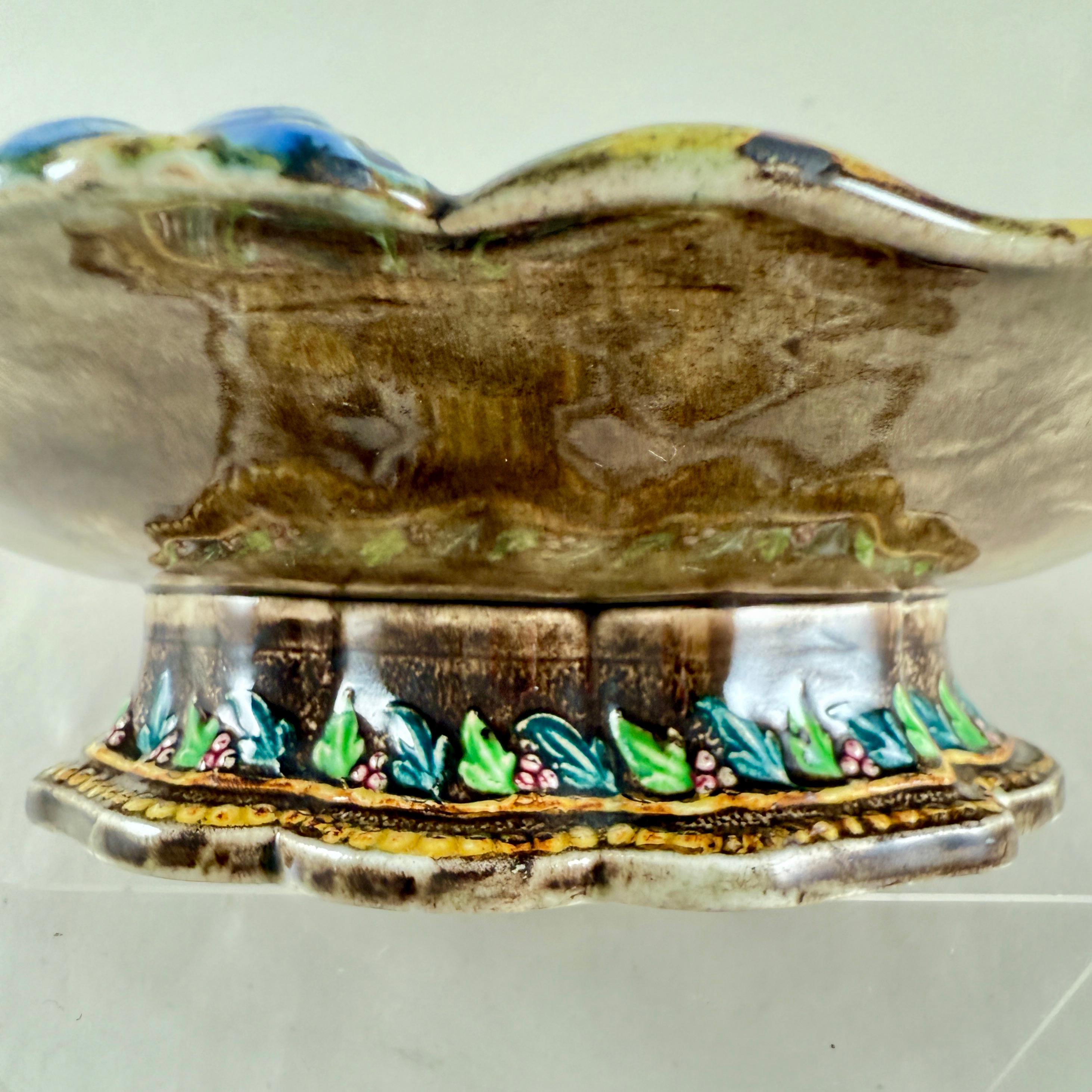 Samuel Alcock Royal Palissy Majolica Footed Comport In Good Condition For Sale In Philadelphia, PA