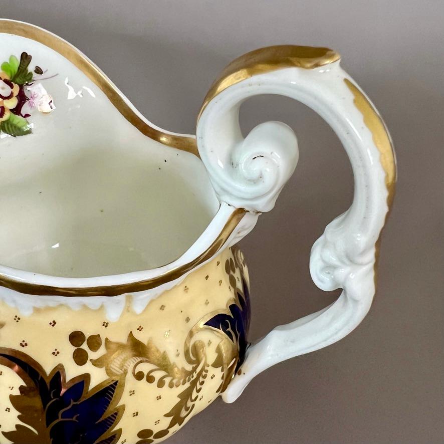 Samuel Alcock Teacup and Milk Jug, Pale Yellow, Gilt and Flowers, ca 1824 For Sale 4