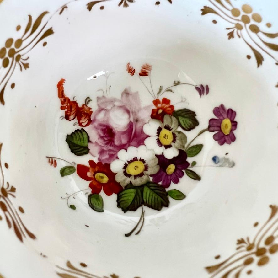 Tasse à thé et cruche à lait Samuel Alcock, jaune pâle, doré et fleurs, vers 1824 en vente 6