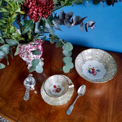 Samuel Alcock Teacup, Grey Striped with Flower Rococo Revival, circa 1845